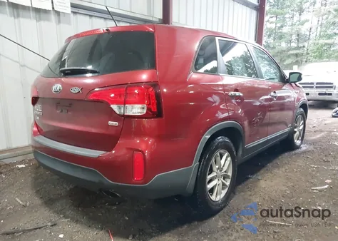 2014 Kia Sorento Lx z USA, uszkodzony, nr VIN 5XYKTCA61EG546280